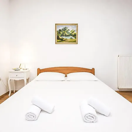 Ein Im Zweirosen By Interhome Appartement *